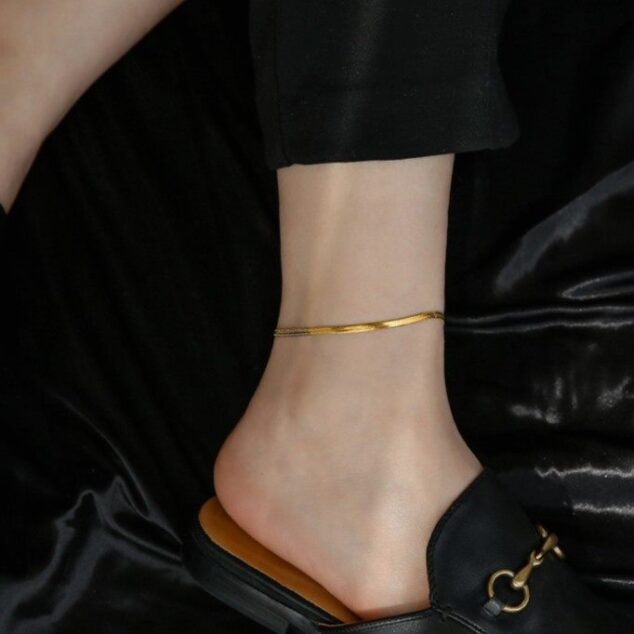 Women's Fashionable Titanium Steel Snake Bone Anklet